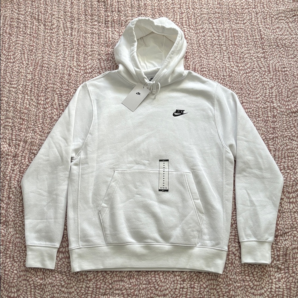 Nike Men's Sportswear Club Fleece Pullover Hoodie